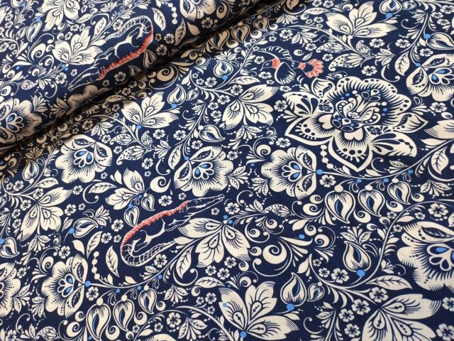 signature viscose red and blue details